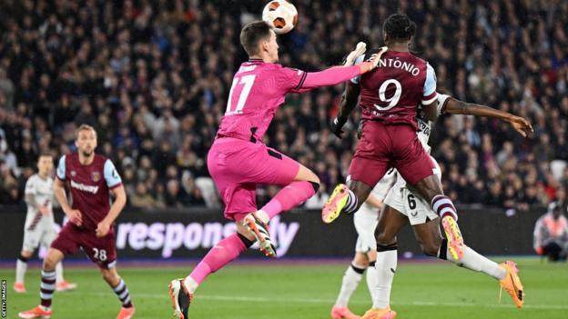 1713512079912020276.jpg 1713512079912020276.jpg