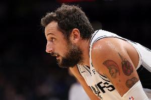 杰伦-布朗：实话实说我认为贝里内利最难防 他一直在跑无球